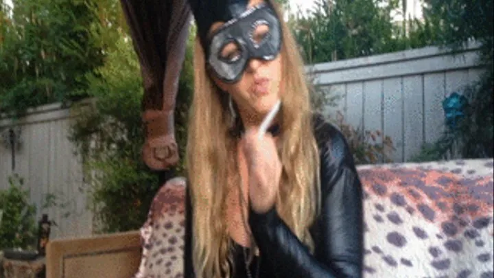 Smoking Catwoman KO Executrix