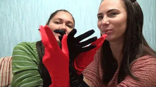 SATIN GLOVES