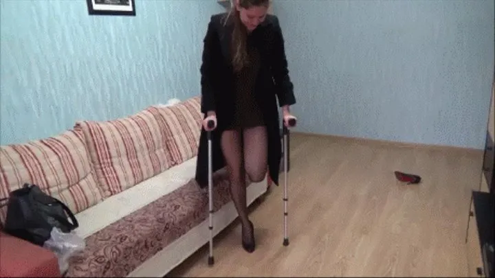 ORGASM WITH CRUTCHES