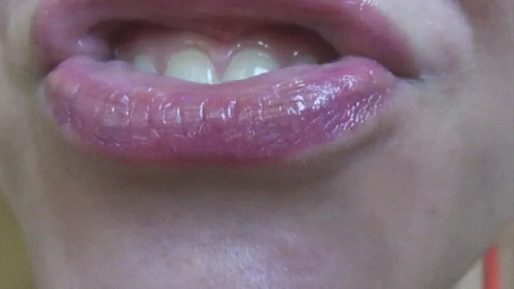 MY GUMS VERY CLOSE UP (ec)