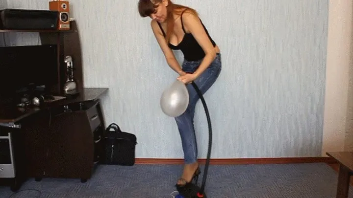 BLOWING BALLOONS IN SEXY MULES (b)