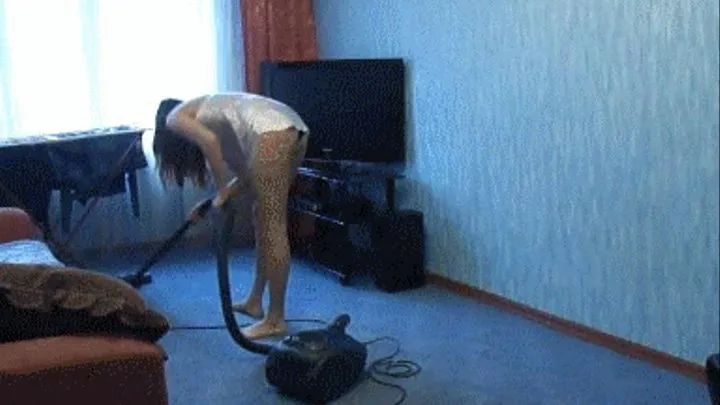 VACUUMING AT MORNING (hw)