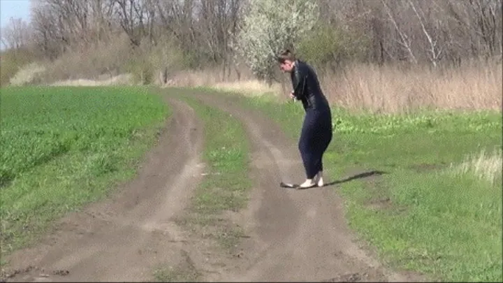 CRANKING THE CAR IN BALLET FLATS