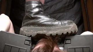 flo393h, Face under Her very dirty Grinders boots, scene 1 of 3