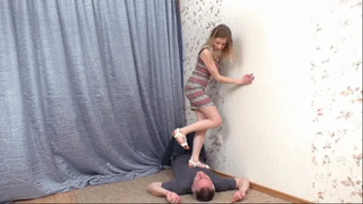 Slender colleen jumps on the adult man and he enjoys it, vf1571x