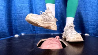 Sporty girl in dirty Balenciaga`s crushes my floor-face (part 8 of 9), flo649x