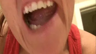 Close Up MOUTH FETISH dirty mouth picking