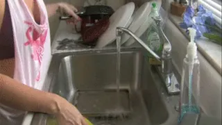 DIsh Washing to Pretty HAND FETISH show off