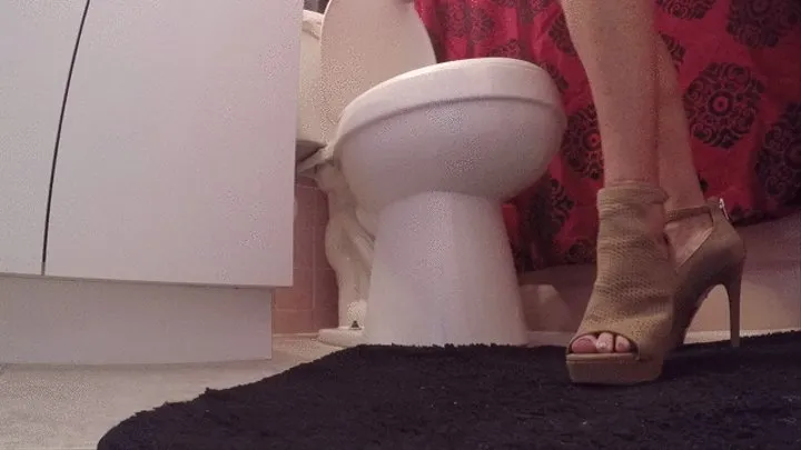 Little red dress and high heels messy TOILET FETISH