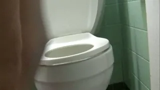 Red shorts crotch view TOILET FETISH good poi goin in