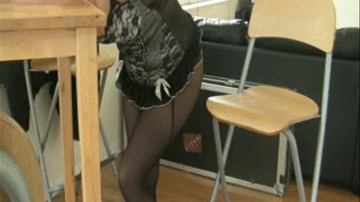 Im stuck in my Pantyhose!