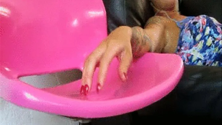 Cat CLaw Nail taping on Plastic Chair