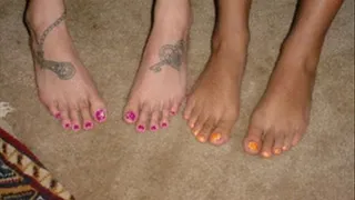 2 Girl foot show Mary & Bee