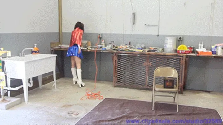 Super Gurl and Wonder Woman in TRAPPED - Part 1