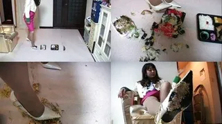 Domina places all food on the floor only to crush it with her heels - Full version ( - AVI Format)