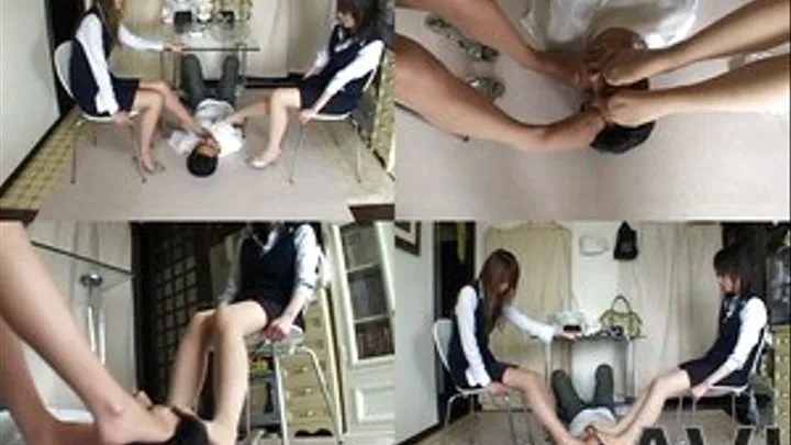 Two ladies are having fun seeing man's face gets distorted - Part 2 (Faster Download - ))