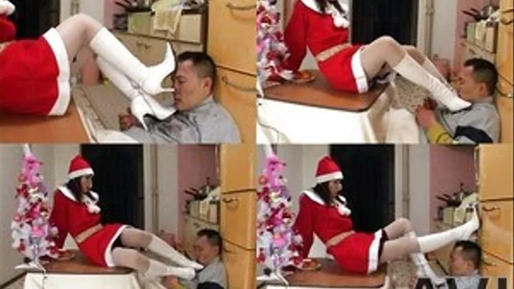 Santas Elf Disciplines Naughty Boy - Part 2 (Faster Download - ))