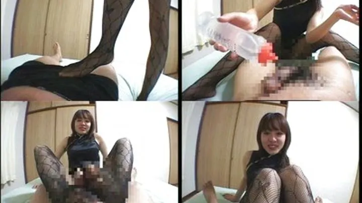 Domina Gives Her Slave A Foot Job While Wearing Her Pantyhose! - Full version ( - AVI Format)