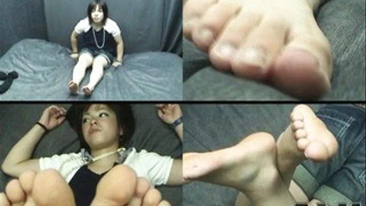 Mistress Longs To Have Her Feet Licked!!! - GLD-047 - Full version (Faster Download - )
