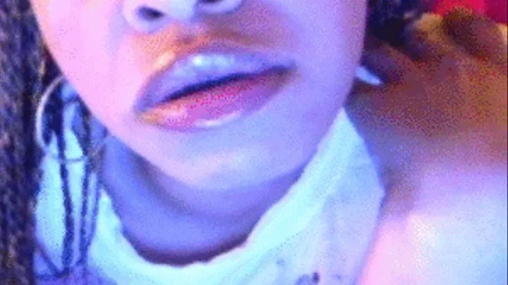 Divalicious Mouth Tease