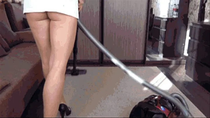 Vacuuming without panty in very short skirt (U)