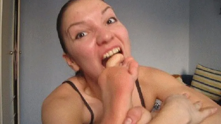 BITING FOOT 4