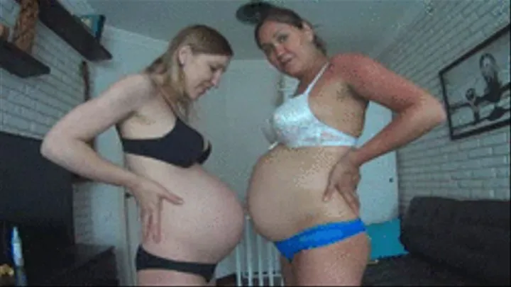 Pregnant bellies comparison