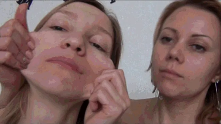 FACE STRETCHING AND BIG FISH LIPS 5