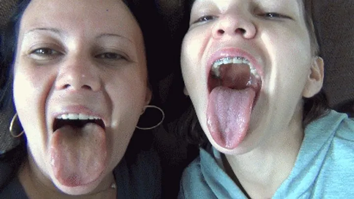 TONGUES COMPARING AND FACE LICKING 3 (FL)