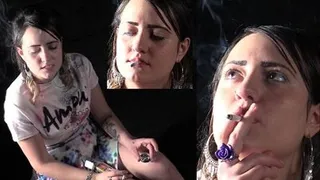 MARIE Smoking 03 (Hippy Chick) ** 360**