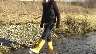 Rubber boots Movie 77.2