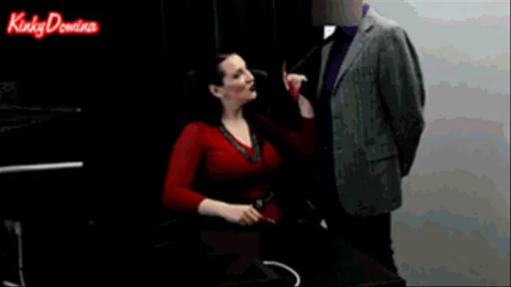 Sexy Secretary Turns Tables on boss