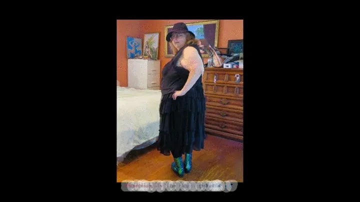 New sexy out fit domme in hat and boots photos taken before we did videos