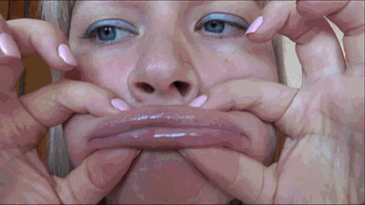 FACE STRETCHING AND BIG FISH LIPS 16