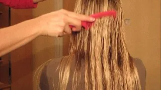 Separation of wet hair 2