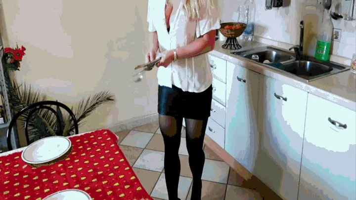 Accident waitress