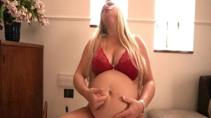 I want to fuck pregnant belly button