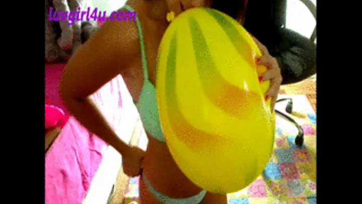 It's Playtime with the YELLOW HUGE BALLOON!