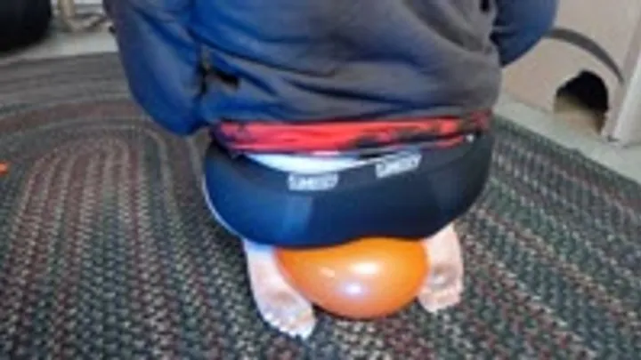 Balloon under Ass