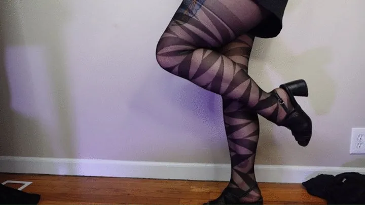 Muscular Calves Flex in Tights with Geo Print Semi Sheer