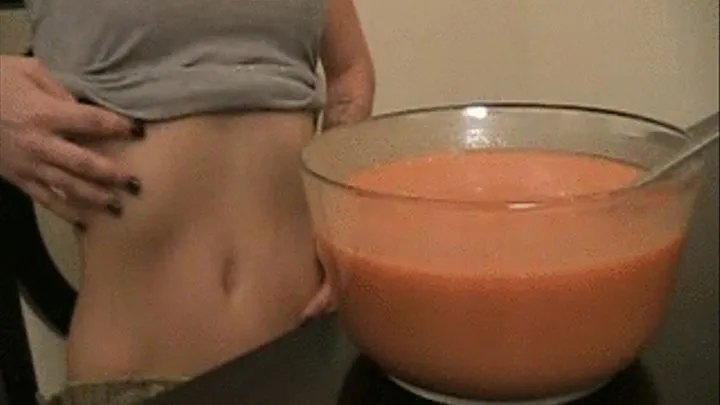 RENEE STUFFS HER BELLY WITH TOMATO SOUP AND GETS VERY BLOATED AND FULL