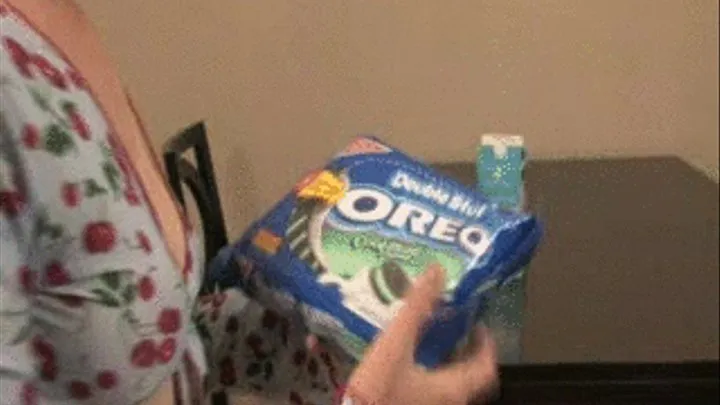 A WHOLE BIG PACKAGE OF DOUBLE STUFFED OREOS AND LOTS OF MILK!