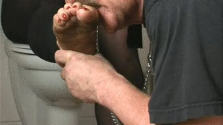 Dirty Foot and toilett slave part 1