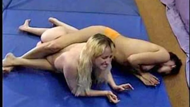 Smothering Legends Battle Maryanne vs Shannon Part 04