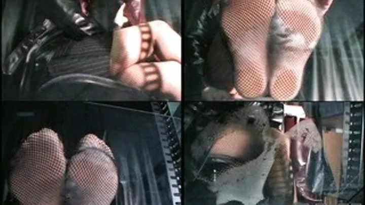 Lady in fishnet relaxes her sweaty feet for a while - GJ-016 - Full version (Faster Download - )