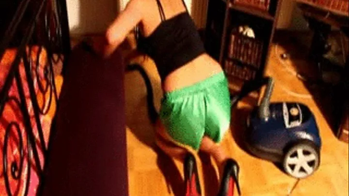 An evening full of thong hoovering 3