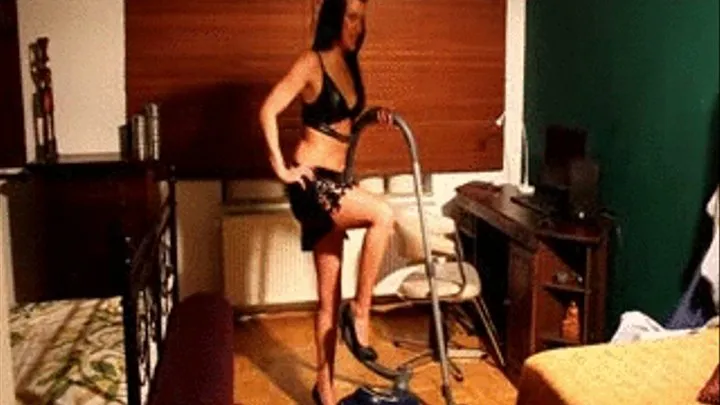 German Amazon Self Hoovering 1