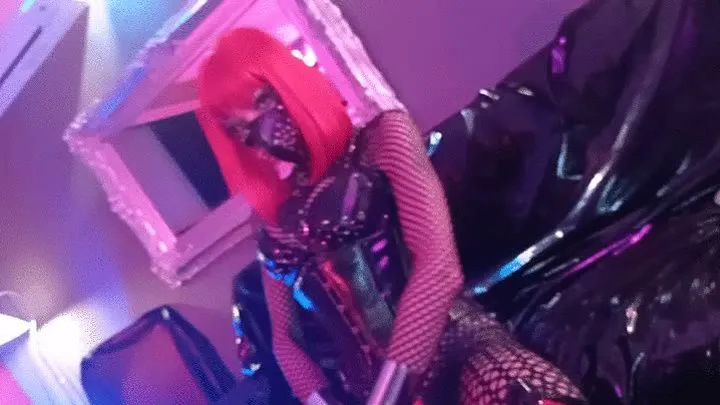 Mask fetish and strap on