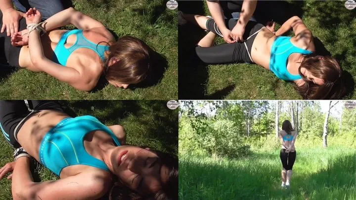 The Trap Chapter 2 - Rope Bondage Outdoors (mp4) JC20220212