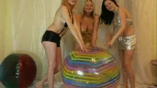 3 girls and a beachball